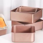 Négyzet alakú tortaforma tapadásmentes 17 cm több méret arany színű